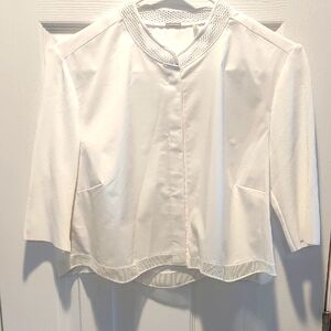 Elie Tahari Size Med Crop Top White Button Down Shirt with Mandarin Collar